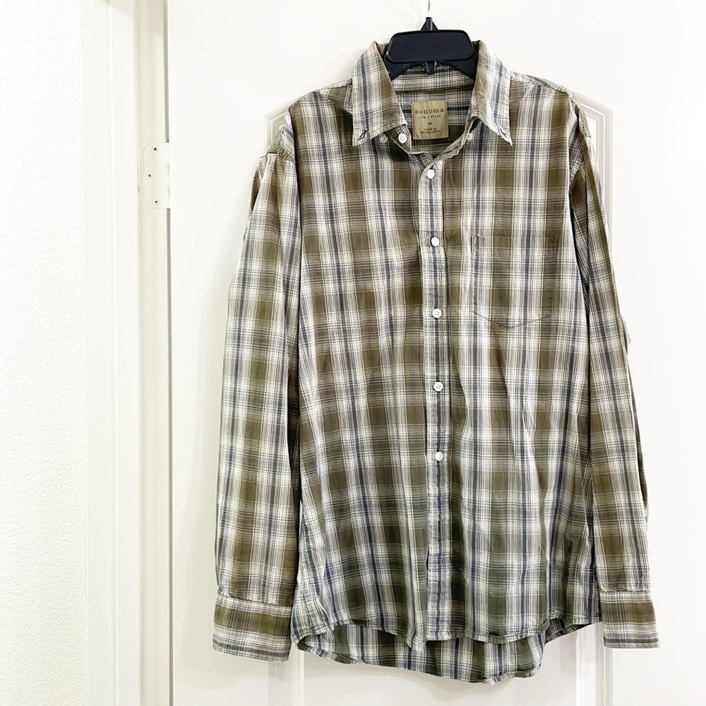 Sonoma green plaid long sleeve button down shirt
